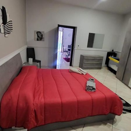 Апартаменты Saint Cristofer House Катания Экстерьер фото